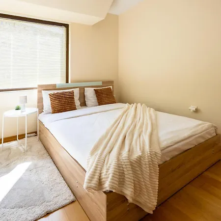 хоризонт Lejlighed Burgas City